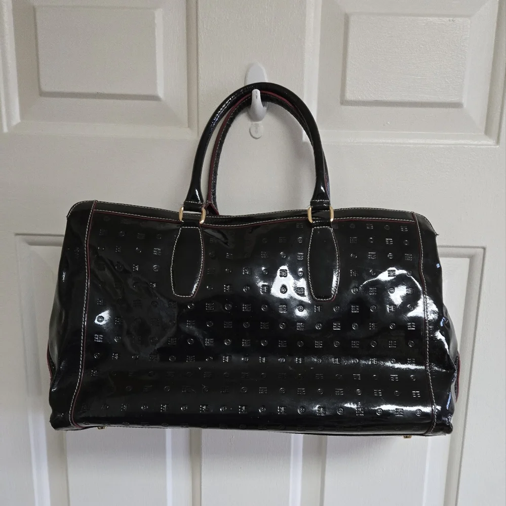 Arcadia large Italian patent leather black bag